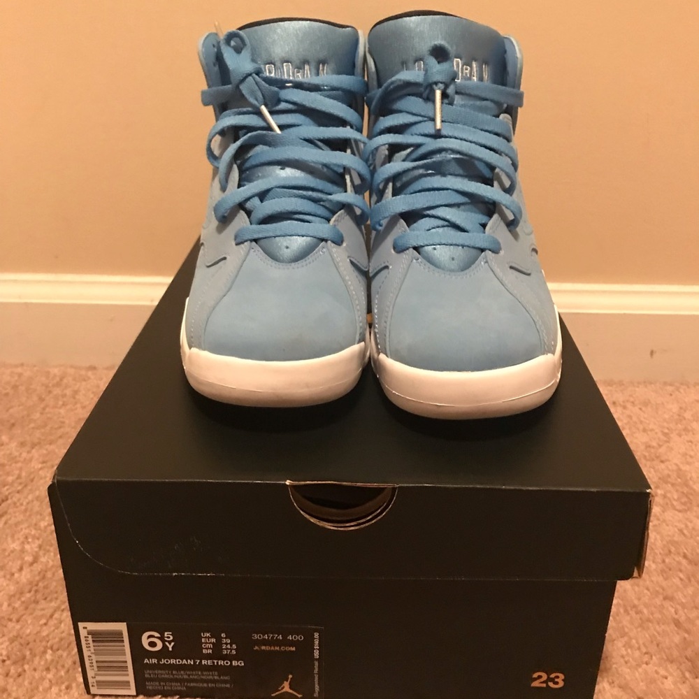 Jordan Retro 7 “Pantones” Size 6.5y